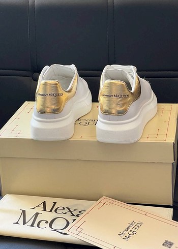 40 Beden beyaz Renk Alexander McQueen Beyaz Kadın Spor Ayakkabı