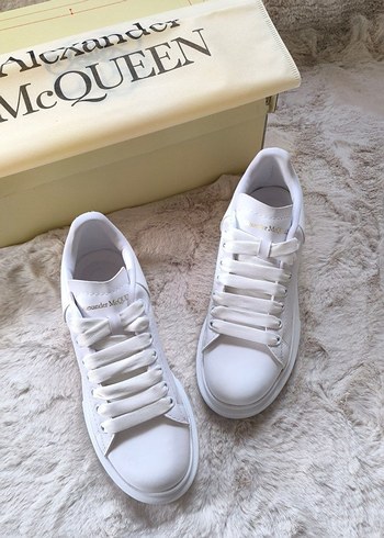 Alexander McQueen Beyaz Deri Sneaker