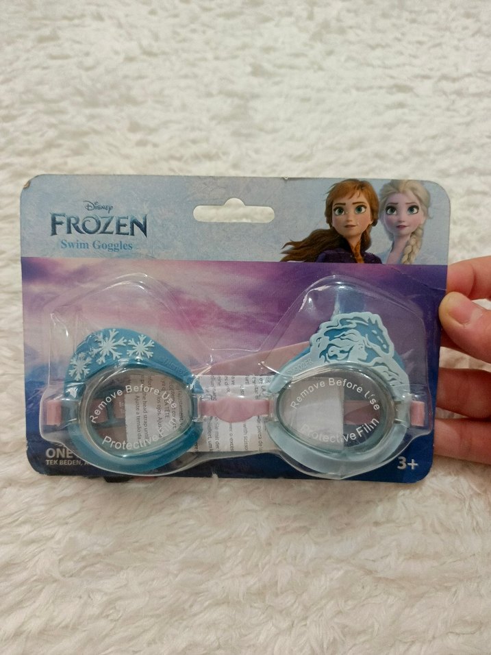 Frozen Temalı Mavi Yüzücü Gözlüğü - Görsel 3