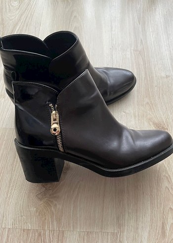 Zara 40
