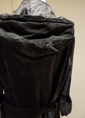 44 Beden siyah Renk Orijinal süet palto