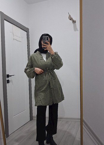 Puantiye Desenli Kadın Midi Boy Kap - Görsel 2