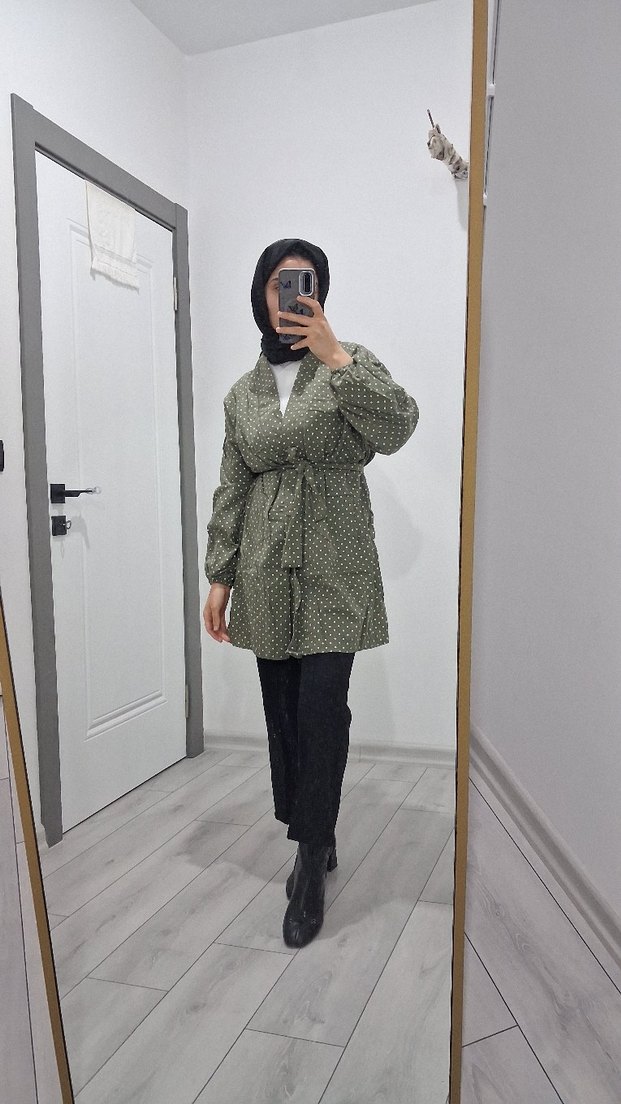 Puantiye Desenli Kadın Midi Boy Kap - Görsel 3