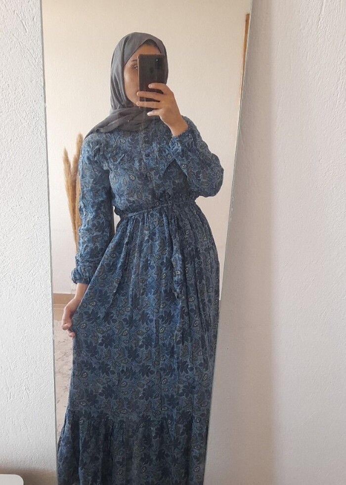 Çiçekli elbise - Görsel 3