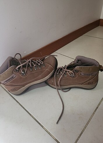 caterpillar kislik bot - Görsel 5