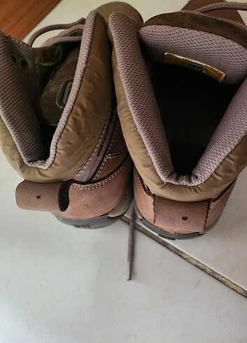 caterpillar kislik bot - Görsel 7