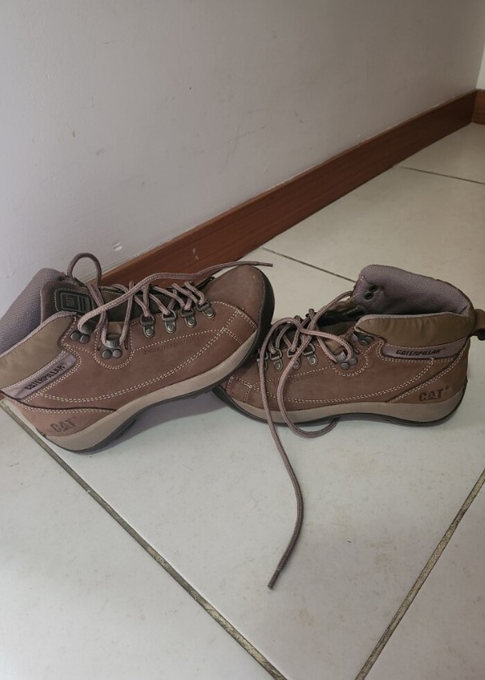 caterpillar kislik bot - Görsel 5