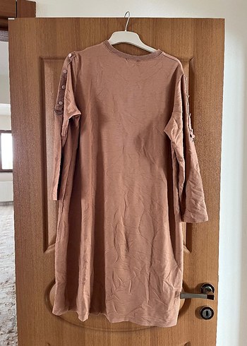 Bej Uzun Kollu Düğmeli Kadın Tunik - Görsel 4