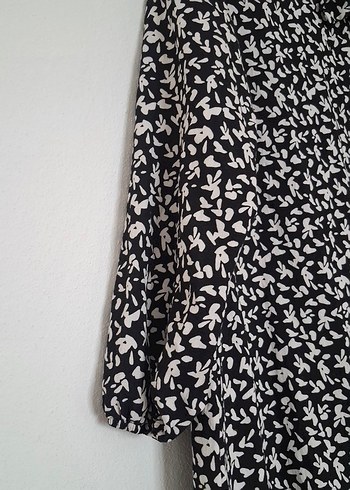 Kadın Siyah Desenli Uzun Pilili Elbise - Görsel 2