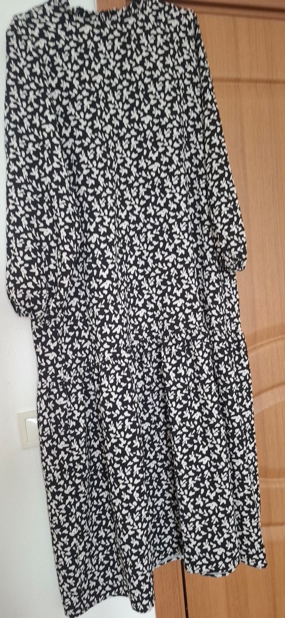 Kadın Siyah Desenli Uzun Pilili Elbise - Görsel 4