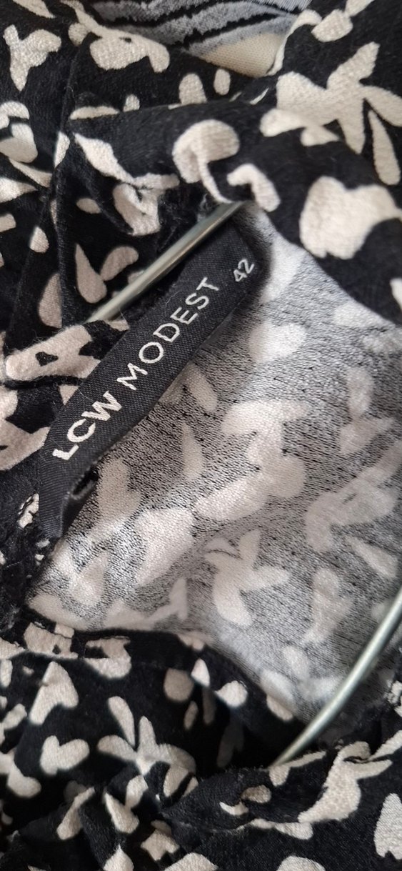 Kadın Siyah Desenli Uzun Pilili Elbise - Görsel 5