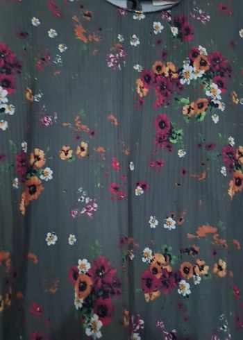 Gri Çiçek Desenli Bohem Hamile Bluzu - Görsel 3