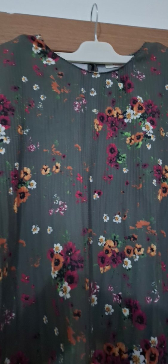 Gri Çiçek Desenli Bohem Hamile Bluzu - Görsel 3