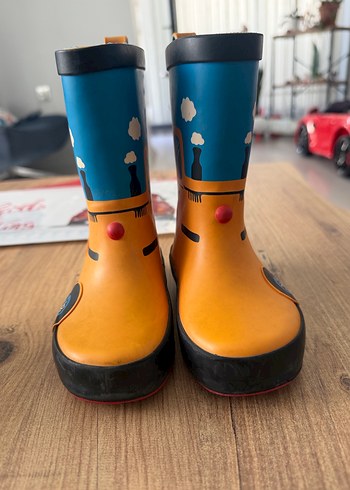 Mango marka Erkek Çocuk Yağmur Çizmesi