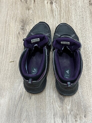 38 Beden Adidas Spor Ayakkabı