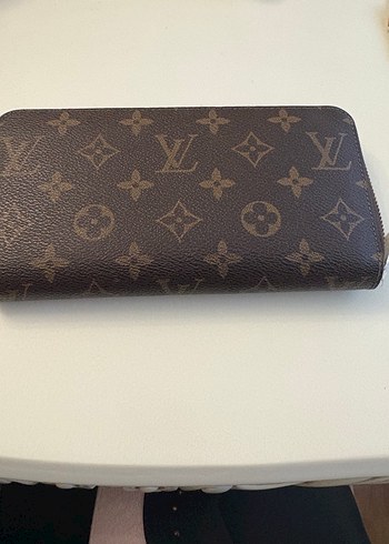 Louis Vuitton Monogram Uzun Cuzdan