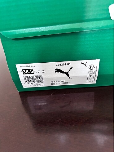 38,5 Beden Puma spor ayakkabı