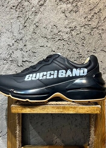 40 Beden Guccı ayakkabı