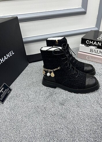 39 Beden siyah Renk CHANEL KADIN AYAKKABI