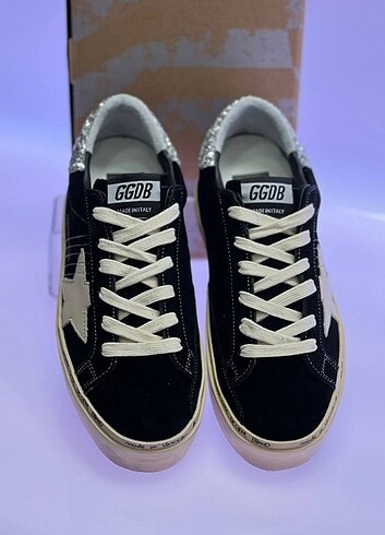 GOLDEN GOOSE KADIN AYAKKABISI 