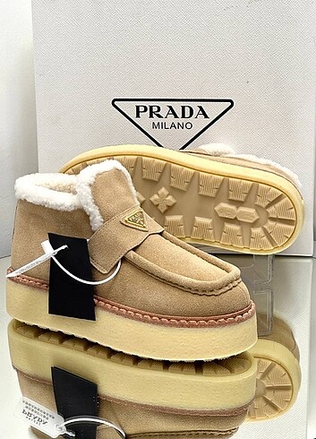 Prada PRADA KADIN AYAKKABISI 