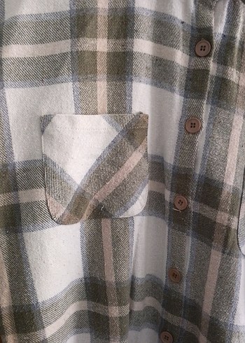 Düğmeli Uzun Kollu Pamuklu Gömlek - Görsel 3