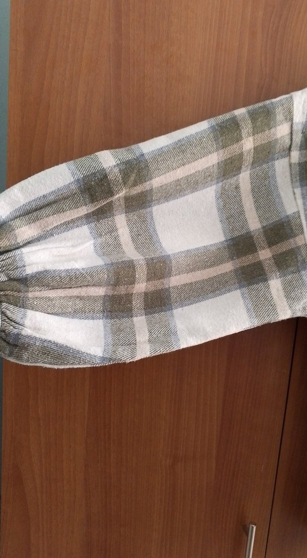 Düğmeli Uzun Kollu Pamuklu Gömlek - Görsel 2