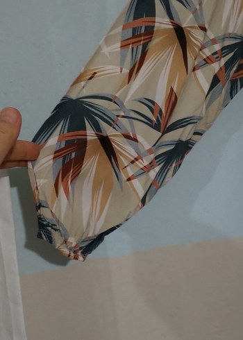 Bej Gri Desenli Uzun Kollu Bol Kesim Bluz - Görsel 3