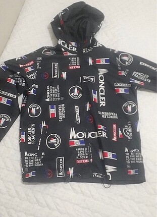 Moncler Yağmurluk unisex-L