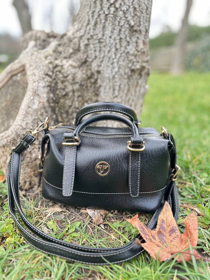 Klasik Stil Beyaz Deri Kadın Çanta - Görsel 4