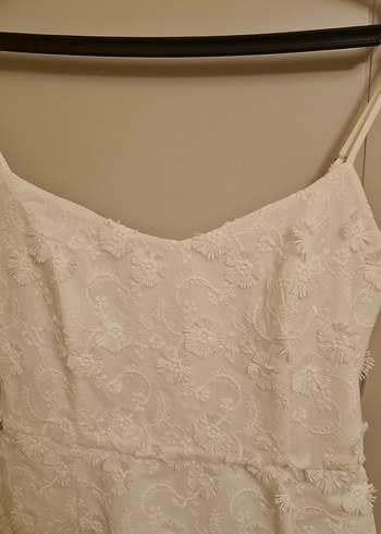 Çiçek Detaylı Beyaz Mini Elbise - Görsel 4