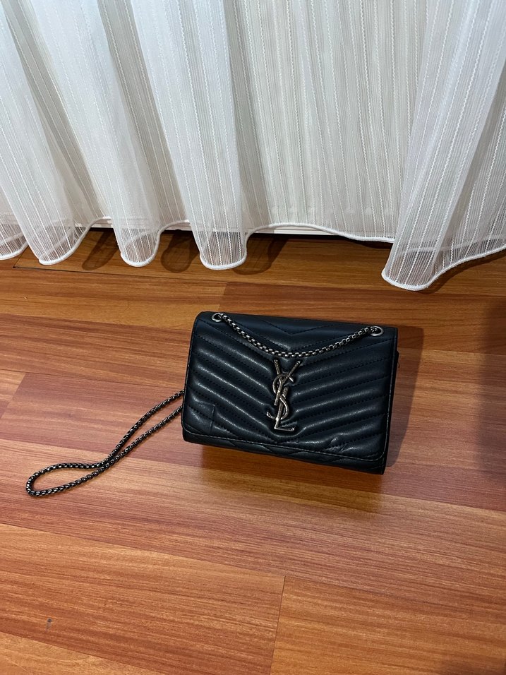 Zincir Detaylı Siyah Deri Kadın Çanta - Görsel 2