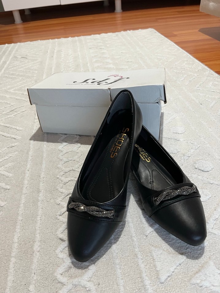 Klasik Tokalı Siyah Kadın Topuklu Babet - Görsel 2