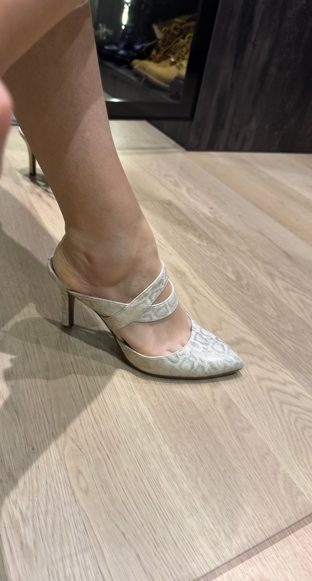 Altın Renkli Yılan Desenli Stiletto Topuklu Ayakkabı - Görsel 4