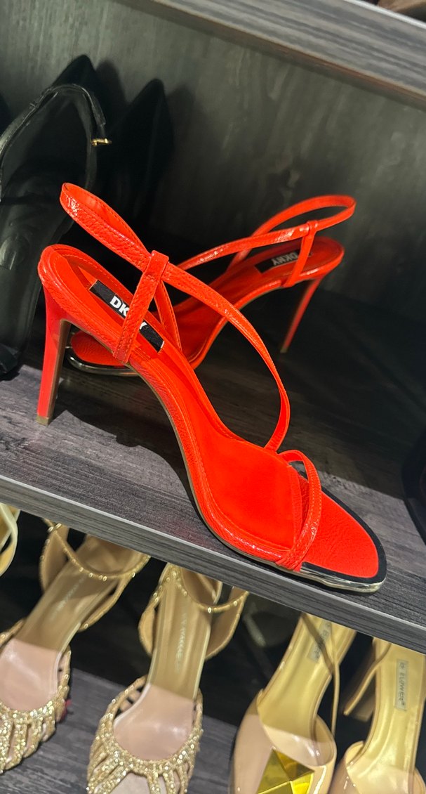 DKNY Turuncu Parlak  İnce Topuklu Kadın Ayakkabı - Görsel 3