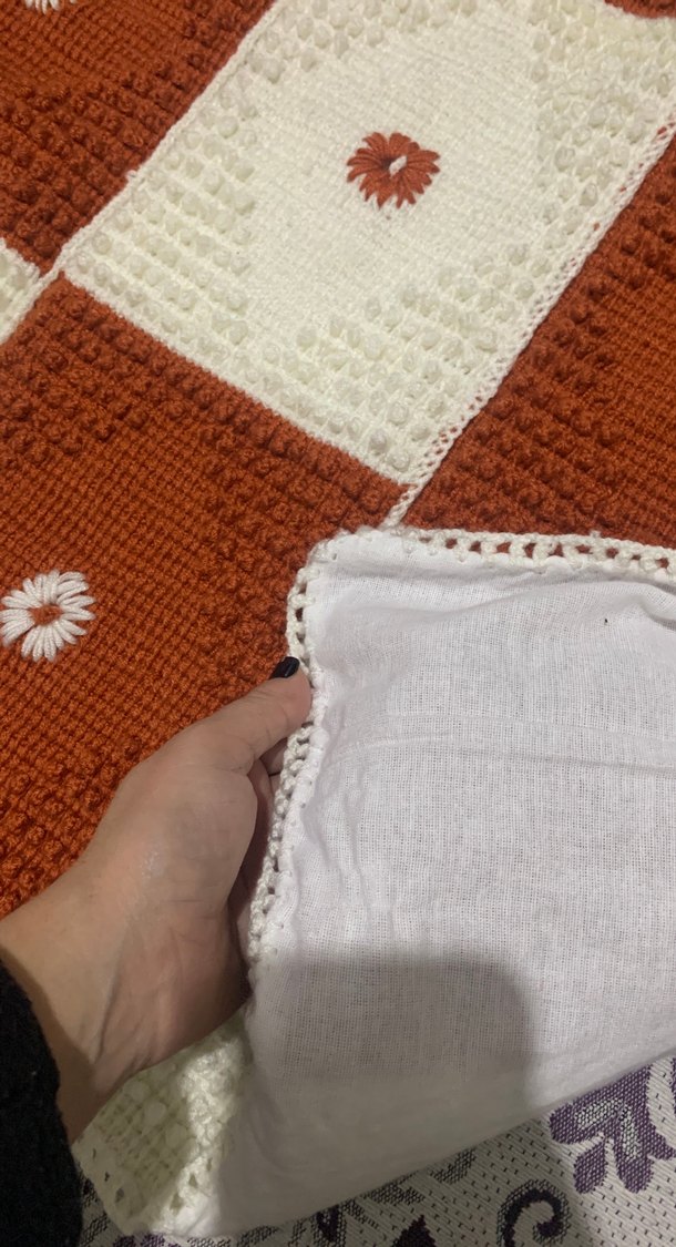 Kahverengi Kareli Örgü Çocuk Battaniyesi - Görsel 2