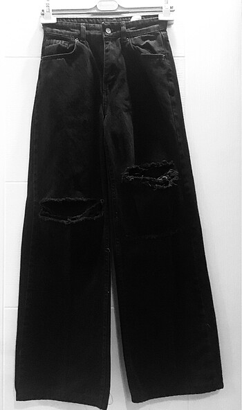 Yırtık jeans