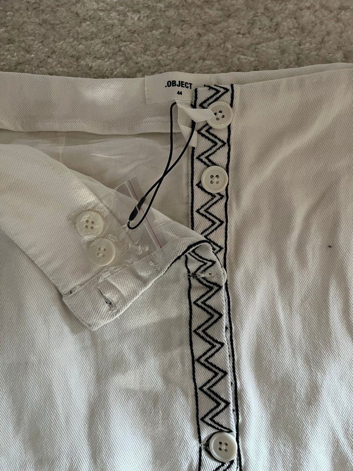 Nakışlı Beyaz Uzun Etek - Görsel 4