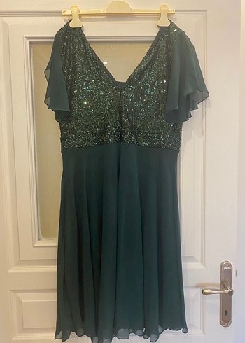 Yeşil İşlemeli Payetli Midi Elbise - Görsel 8