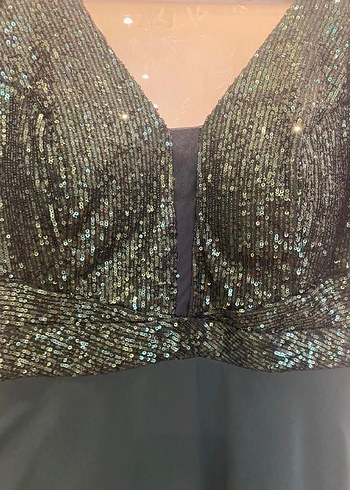 Yeşil İşlemeli Payetli Midi Elbise - Görsel 6