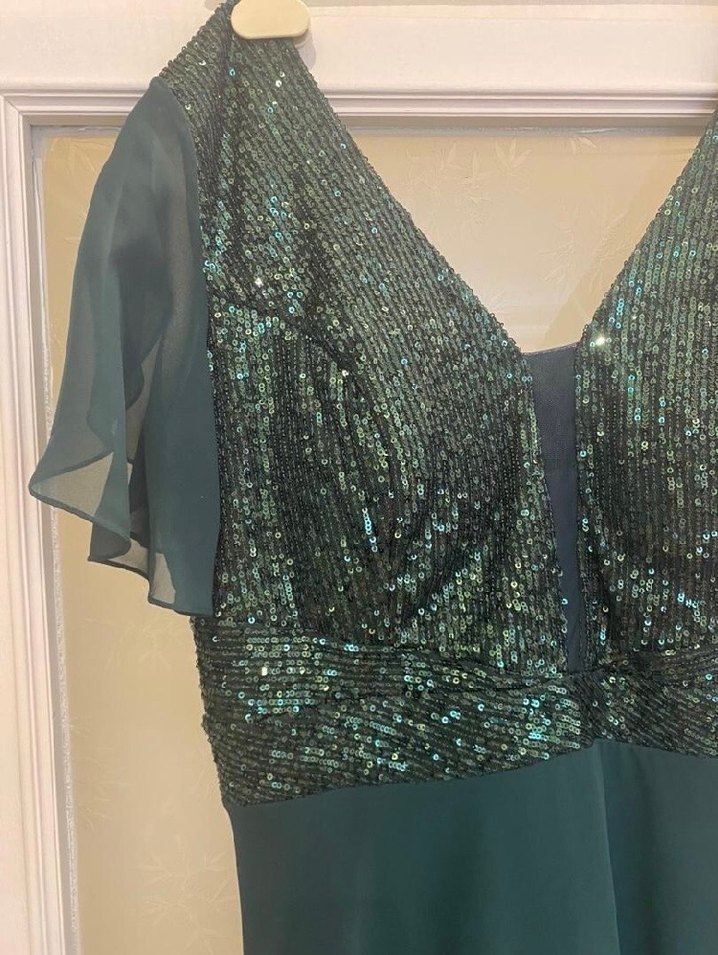 Yeşil İşlemeli Payetli Midi Elbise - Görsel 2