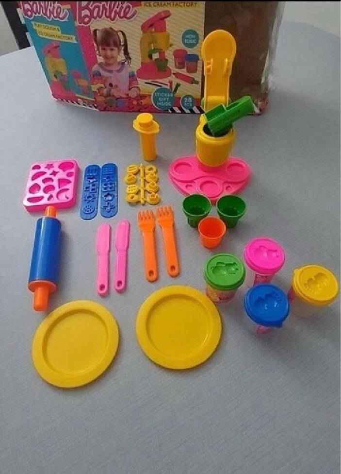 Renkli Barbie hamur Atölyesi Oyuncak Seti - Görsel 2