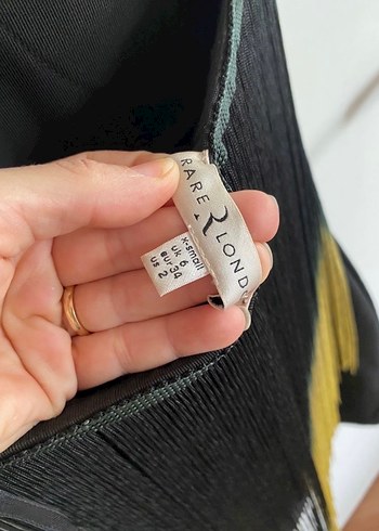 Püsküllü Siyah mini Elbise - Görsel 3