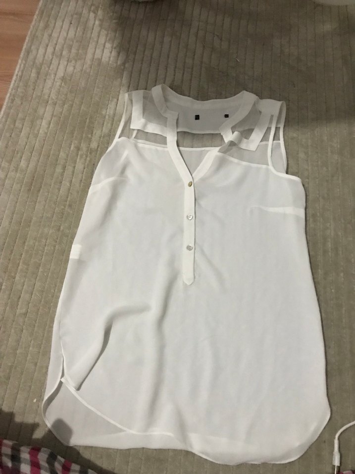 Kız Çocuk Bej Keten Volanlı Kolsuz Bluz - Görsel 2