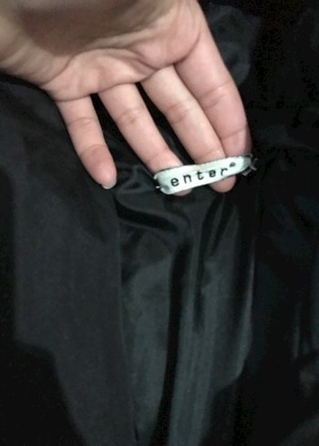 Siyah Kısa Kollu Kadın Puff Mont - Görsel 2