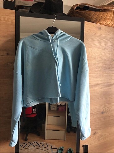 Trendyolmilla Crop Sweatshirt