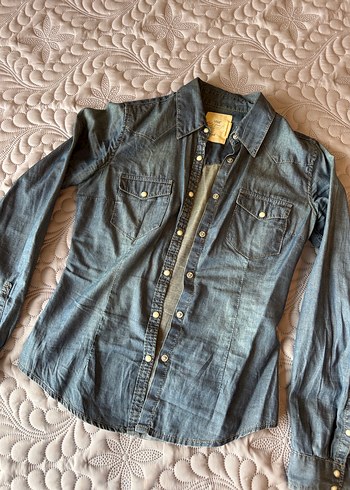 Gri Denim Kadın Gömlek, Düğmeli, Uzun Kollu