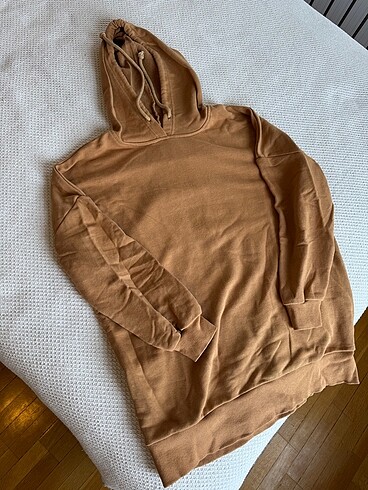 Camel sweatshirt