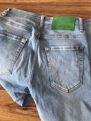 Diğer 14 yaş için pantolon?