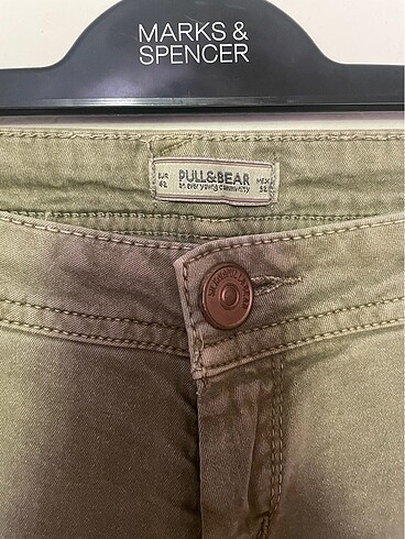 32 Beden PULL&BEAR HARİKA YEŞİL JEAN